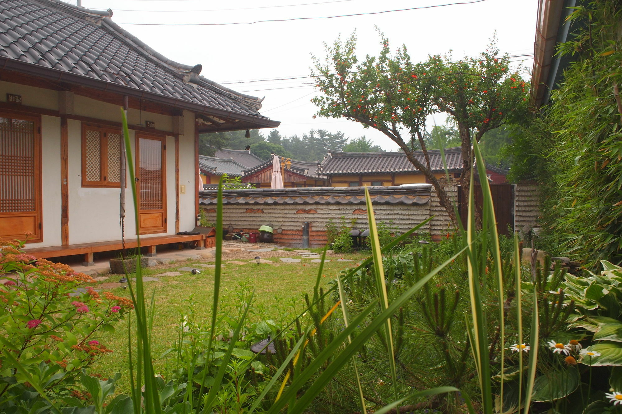 Floral Space Hanok Guesthouse Gyeongju Eksteriør billede