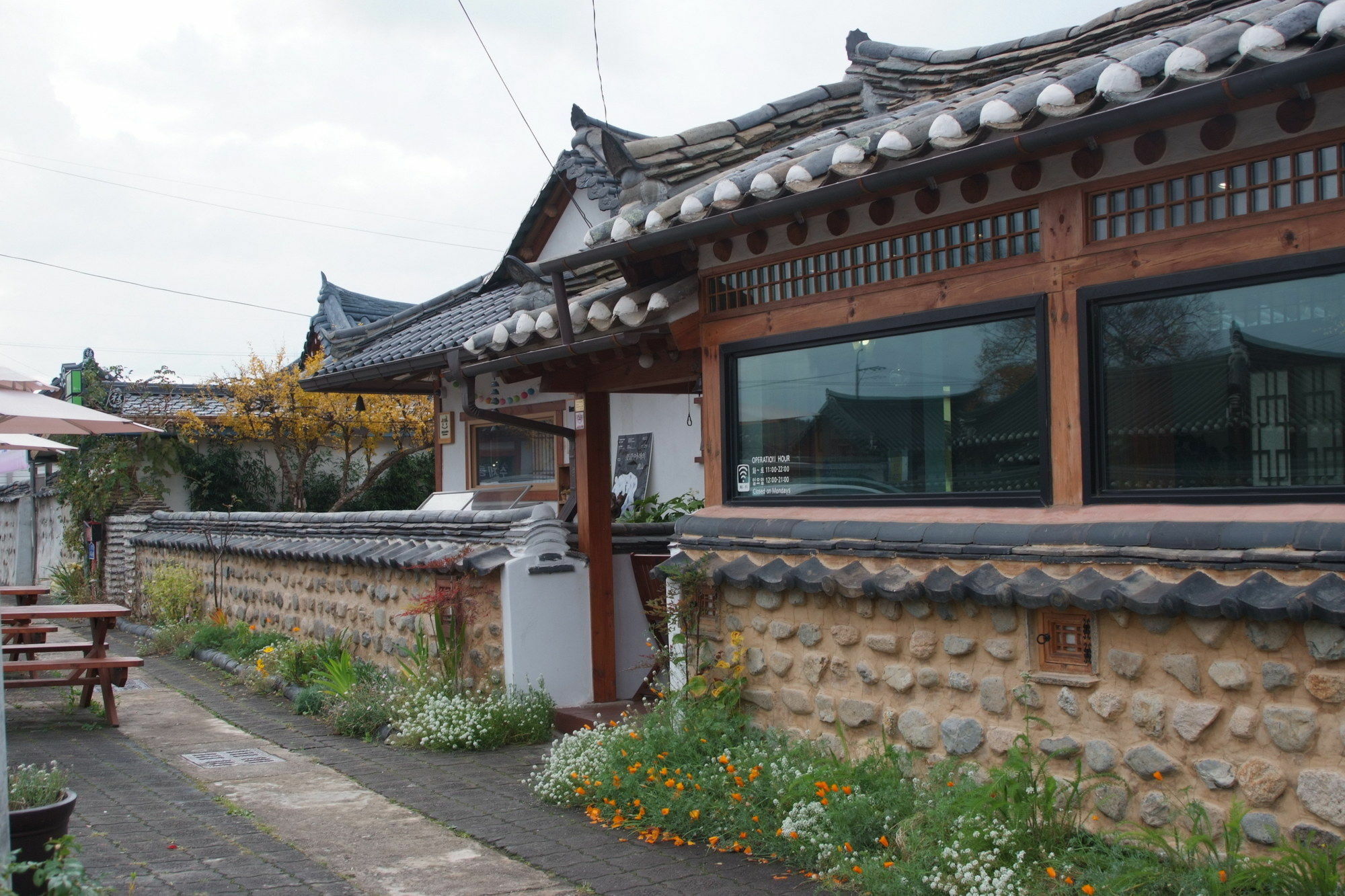 Floral Space Hanok Guesthouse Gyeongju Eksteriør billede