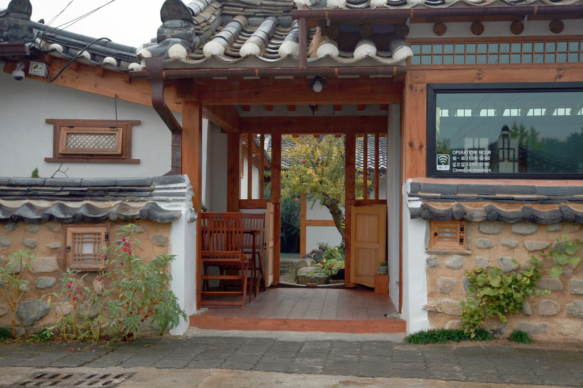 Floral Space Hanok Guesthouse Gyeongju Eksteriør billede